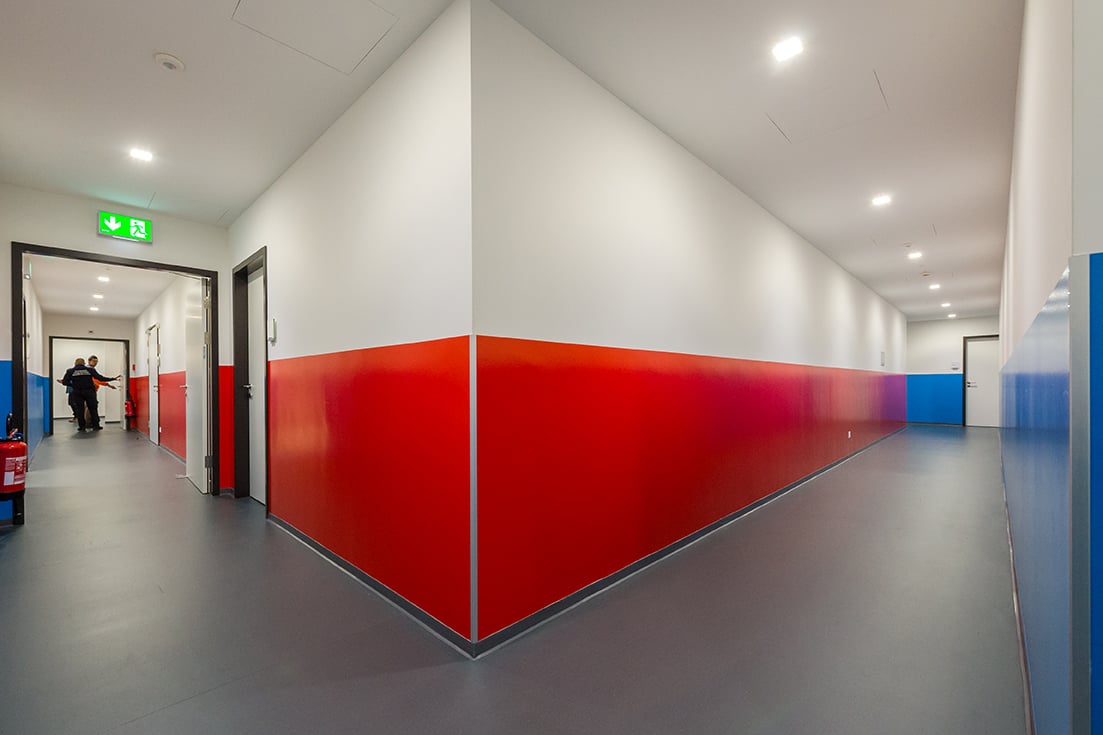 Rivestimento vinilico, stabile logistico amministrativo Ufficio Dogana